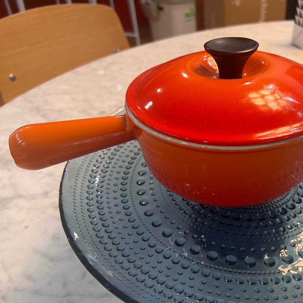 MINT Le Creuset 1.75 Qt Saucepan. Enameled cast iron, with Le Creuset quality.